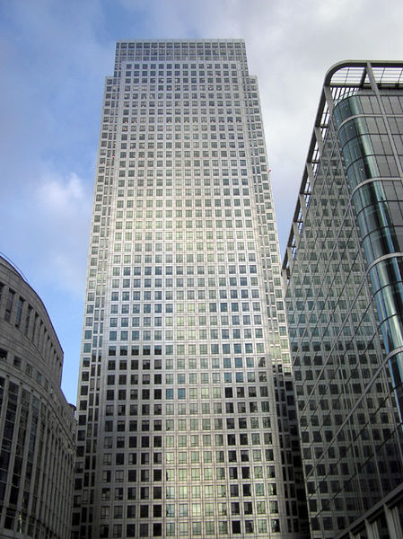 File:Canary.wharf.tower.arp.500pix.jpg