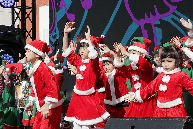 File:Christmas Festival at Taipei 2022-12-25.jpg