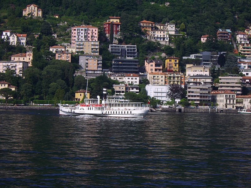 File:Como battello - panoramio.jpg