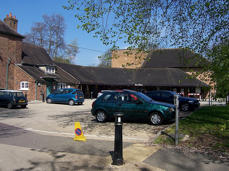 File:Compass Theatre, Ickenham - April 2011.JPG