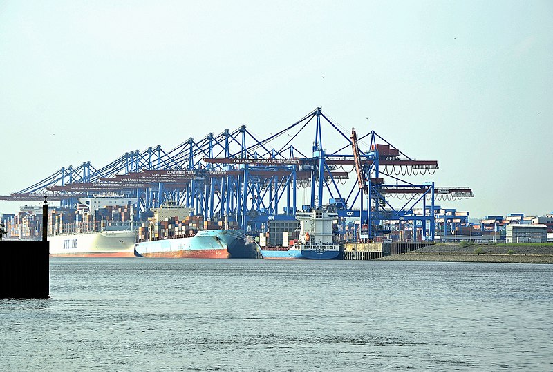 File:Containerterminal Altenwerder 2014 01.jpg