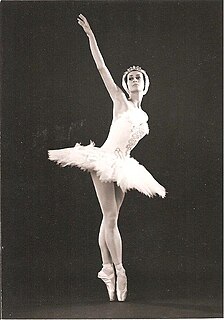 Deanne Bergsma South African ballet dancer