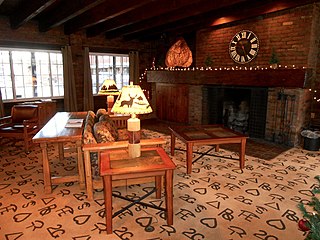 Dude Rancher Lodge Lobby 02.jpg