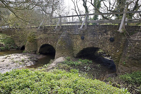 Eashing 13th-century double bridge built by Waverley Abbey monks