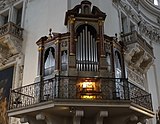 Epistelorgel im Salzburger Dom (cropped).jpg