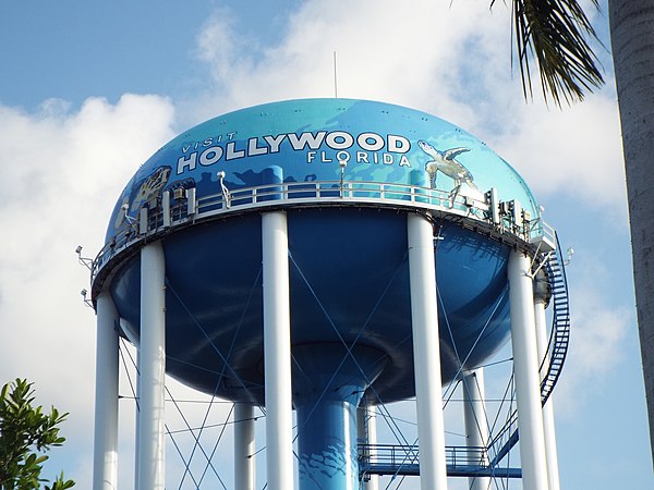 Image: Florida Hollywood Water Tank