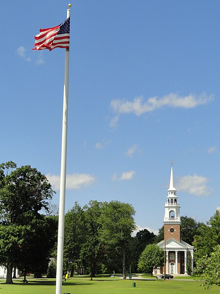 File:Framingham Centre Common - Framingham, Massachusetts - DSC00473.JPG