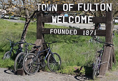 How to get to Fulton, California with public transit - About the place