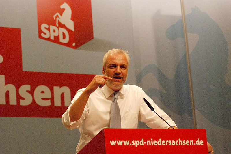 File:Garrelt Duin, May 2009 - by SPD in Niedersachsen.jpg