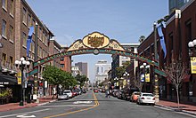 220Px Gaslamp Quarter 01 - California Locals