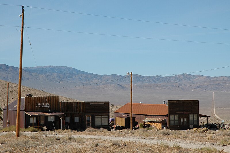 File:Gold Point, NV.JPG