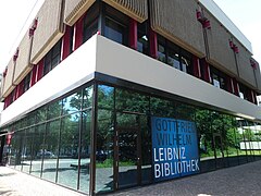 Gottfried Wilhelm Leibniz Bibliothek.jpg