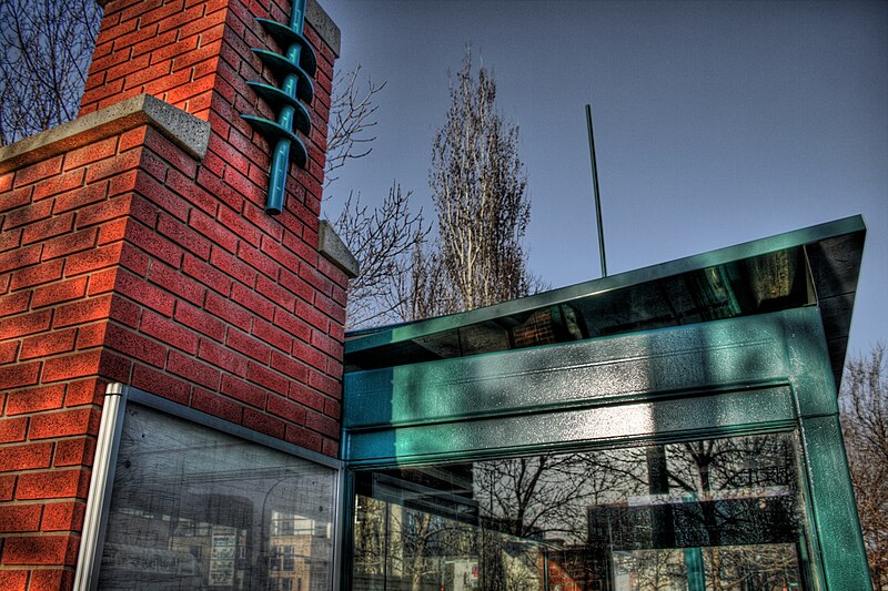 File:Grant-MacEwan-Bus-Stop-01.jpg