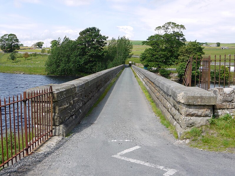 File:Grassholme Bridge - geograph.org.uk - 2510566.jpg