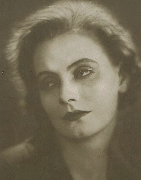 File:Greta Garbo.jpg