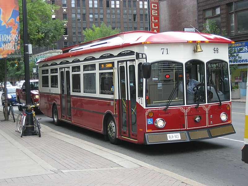 File:Hamilton Trolley Bus, Waterfront Shuttle.jpg