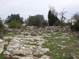 <span class="mw-page-title-main">Kharruba</span> Place in Ramle, Mandatory Palestine