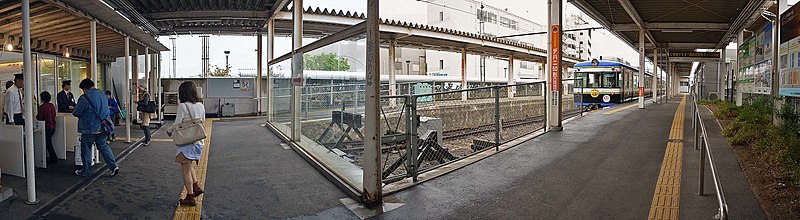 File:Ichibata Electric Railway Matsue Shinji ko Onsen sta. , 一畑電車 松江しんじ湖温泉駅 - panoramio (2).jpg
