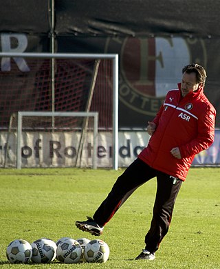 <span class="mw-page-title-main">Jean-Paul van Gastel</span> Dutch football manager (born 1972)