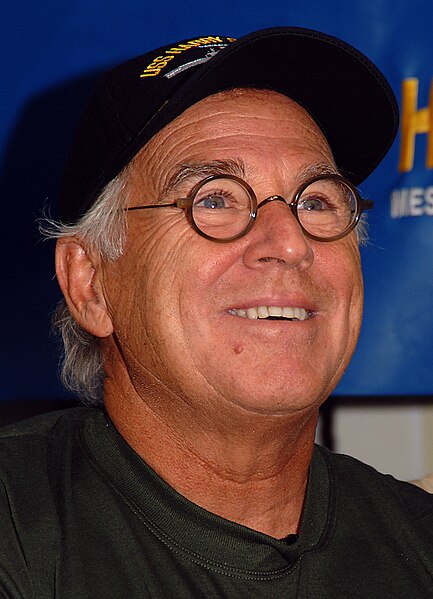 File:Jimmy Buffett on USS Harry S Truman (cropped).jpg