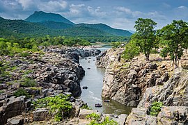 Le fleuve Cavéry près des chutes de Hogenakkal, non loin du barrage de Mettur.