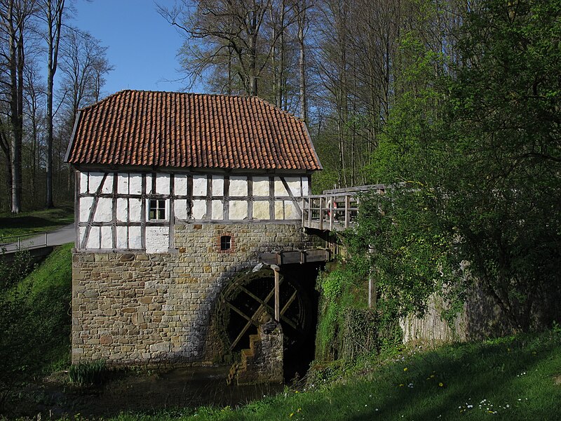 File:LWL-Freilichtmuseum-Wassermühle-2.JPG