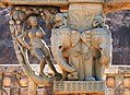 Capital gauche Sanchi Stupa 1 Northern Gateway.jpg