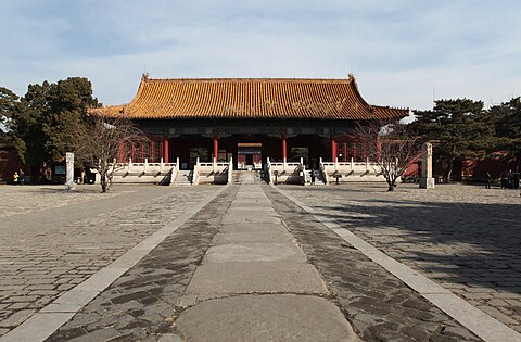 Porta Ling'en de la tomba Changling