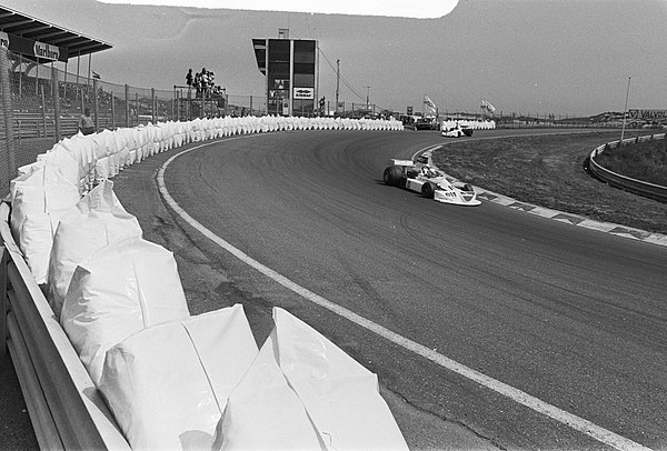 Lombardi driving a March 751 Formula One car in practice for the 1975 Dutch Grand Prix