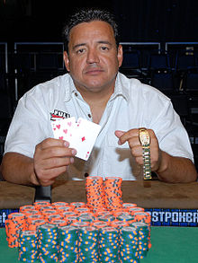 Luis Velador.jpg