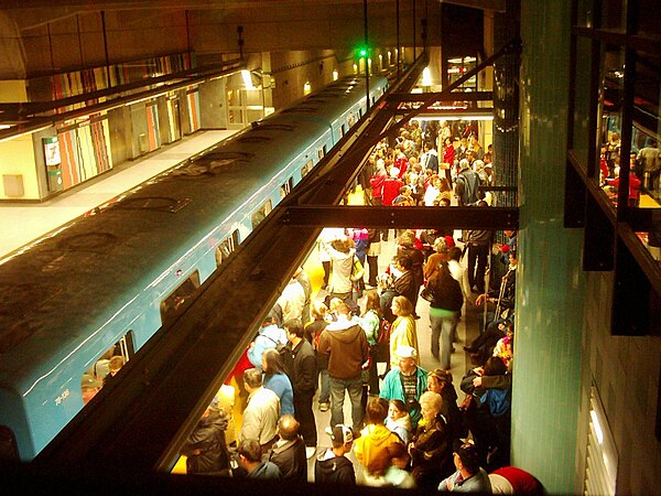 Montmorency station during rush hour.