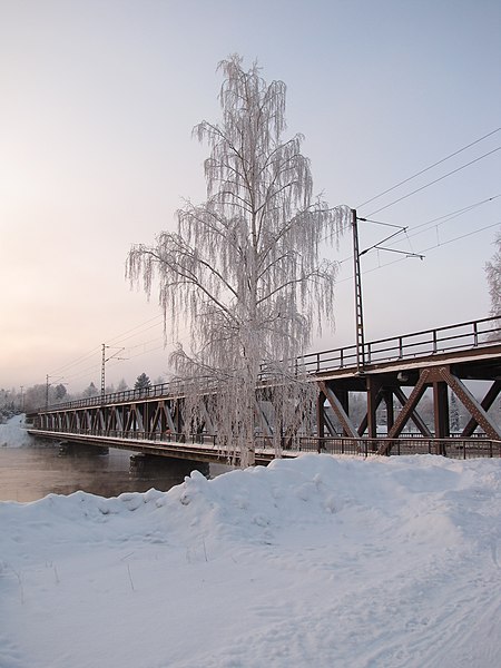 File:Mansikkakosken vanha silta 1.JPG