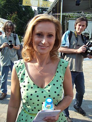 <span class="mw-page-title-main">Zuzana Martináková</span> Slovak politician and journalist