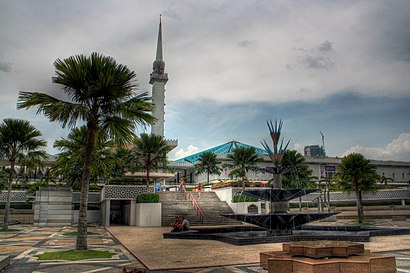 How to get to Masjid Negara with public transit - About the place