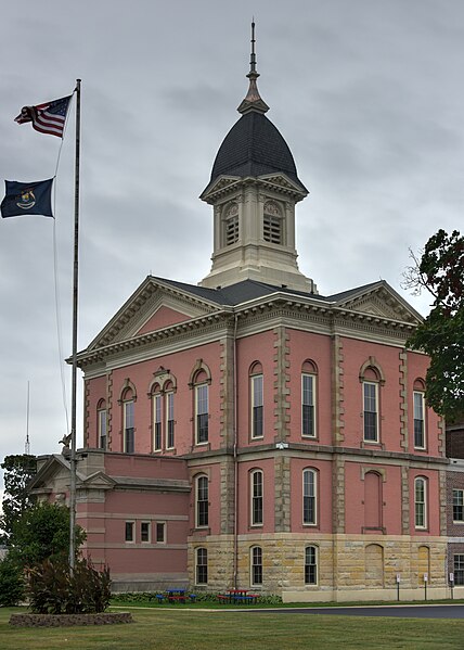 File:Menominee County Courthouse 2 2020-09-06.jpg