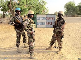 Militaires nigériens Diffa Mars 2015.jpg