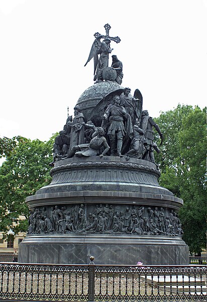 File:Millennium of Russia Monument in Nowgorod, 2005.jpg