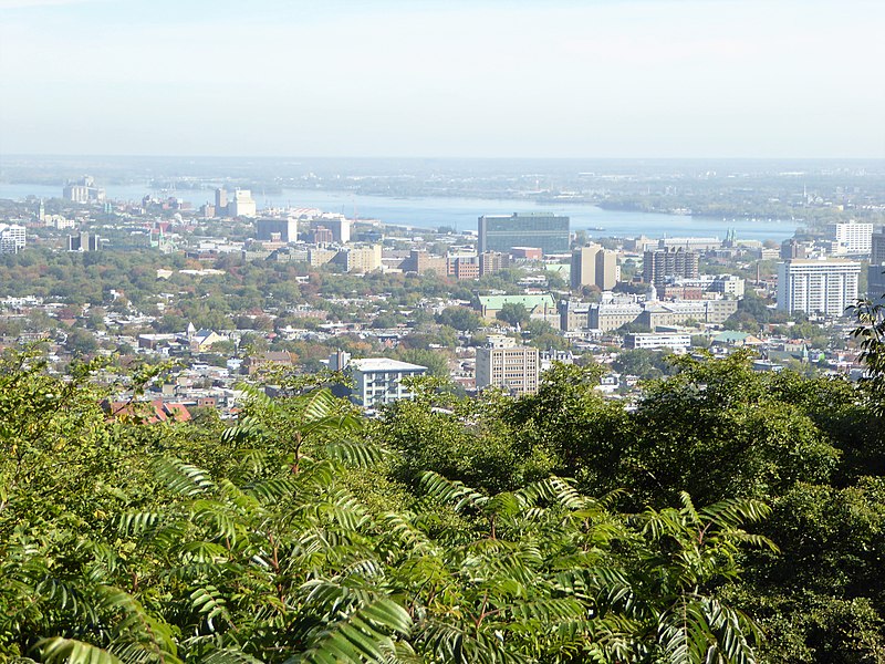 File:Montréal, la table d'orientation du Belvédère Kondiaronk (2).JPG