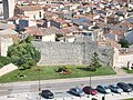 町を取り囲む中世の城壁