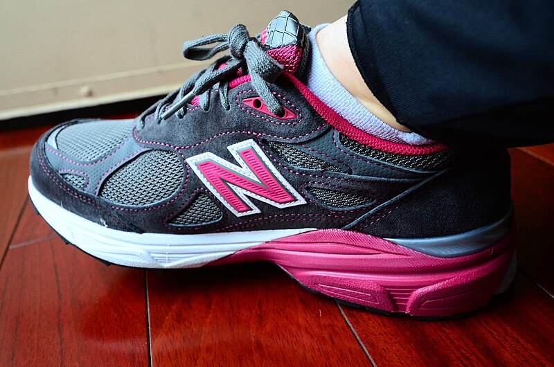 new balance valencia wiki