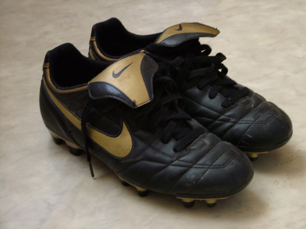 nike tiempo mistic