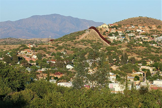 City of Nogales and landscape of the Municipality of Nogales.