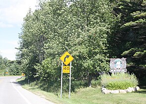 Northport Michigan Welcome Sign.jpg