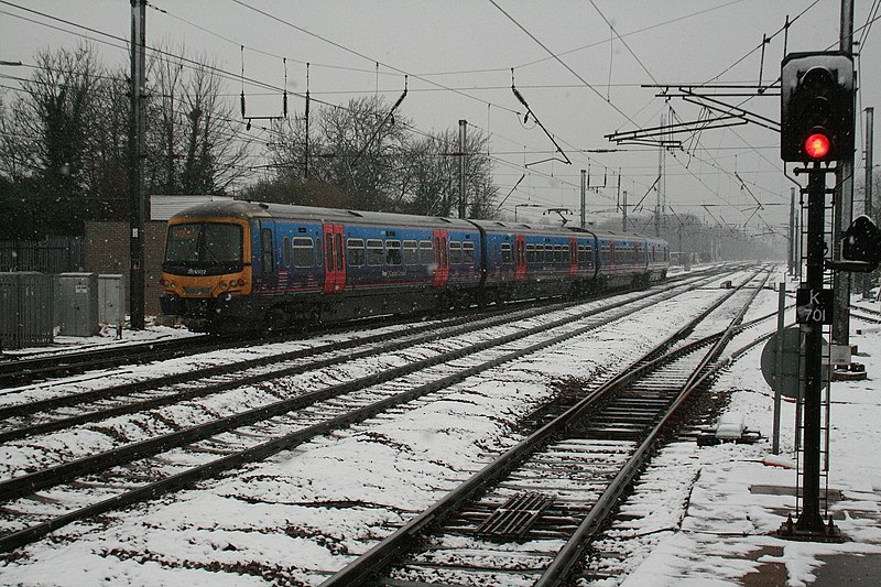 File:Off to Cambridge in the snow of 2013 - panoramio.jpg