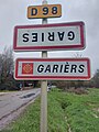 Panneau retourné à Gariès, dans le Tarn-et-Garonne (Occitanie)