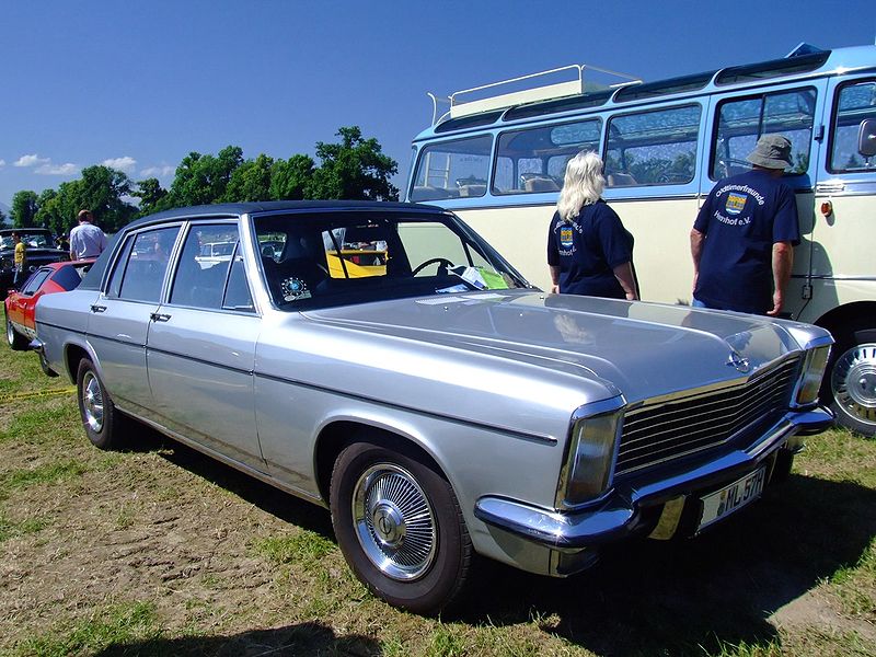 File:Opel Diplomat E 1972 1.jpg