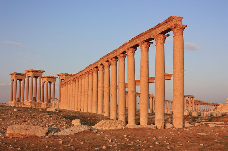 File:Palmyra, tetrapylon (6362333653).jpg