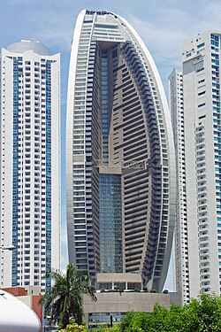 Panama 08 2013 Trump Ocean Tower 7085.JPG