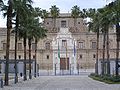 L'Hospital de las Cinco Llagas, seu del Parlament d'Andalusia al districte Macarena.