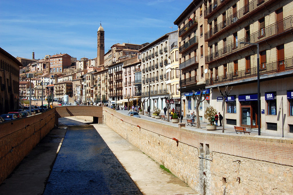 Сарагоса (Zaragoza), Испания - достопримечательности, путеводитель, туристический маршрут по городу, карта, транспорт -расписание. Что посмотреть в Сарагосе Zaragoza Spain travel guide free downloas main sights what to see how to get in map walking tour suggested itineraries tourist route aragon loarre castle around Zaragoza что посмотреть вокруг Сарагосы в Арагоне монастырь замок Лоарре окрестности Сарагосы путеводитель по Сарагосе скачать бесплатно